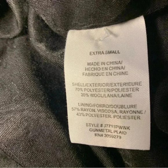 Weekend LA Wool Blend Shacket in Gunmetal Plaid- Size XS - Picture 6 of 10